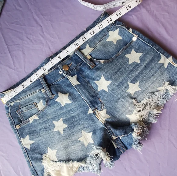 3 Jean Shorts - Picture 6 of 14